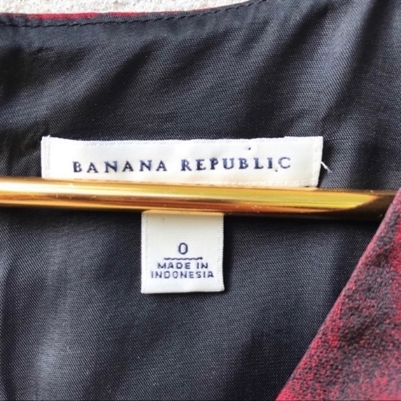 Banana Republic Black Cherry Red Abstract Watercolor Sheath Dress - Picture 4 of 8